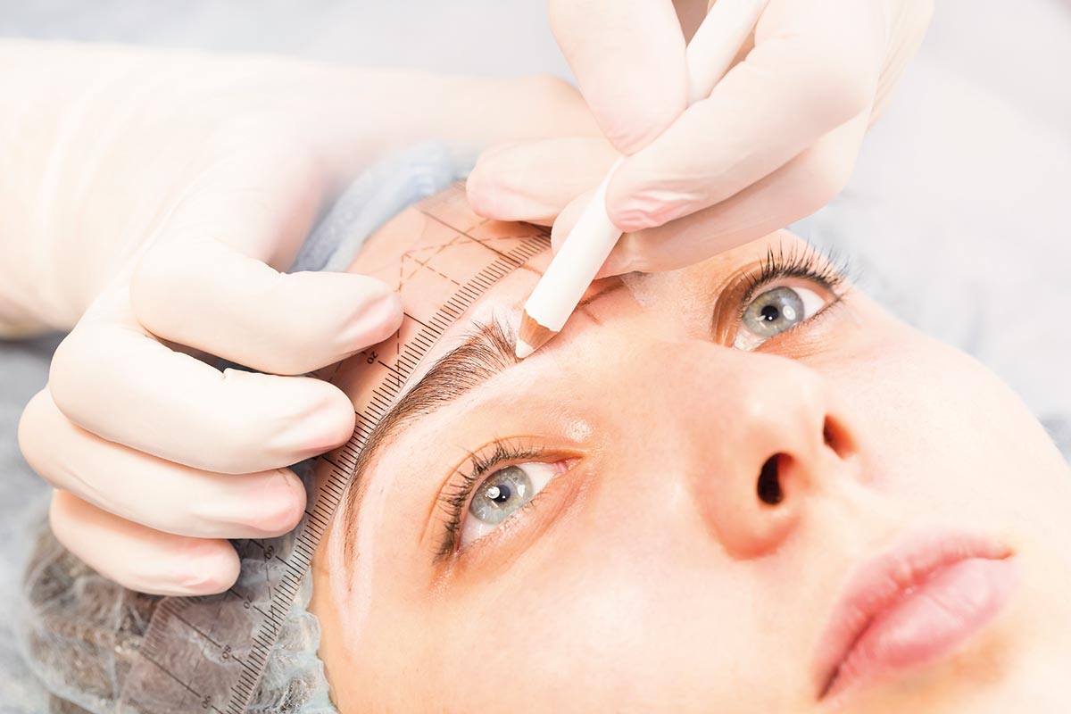 Wimpernlifting und Brow-Lifting